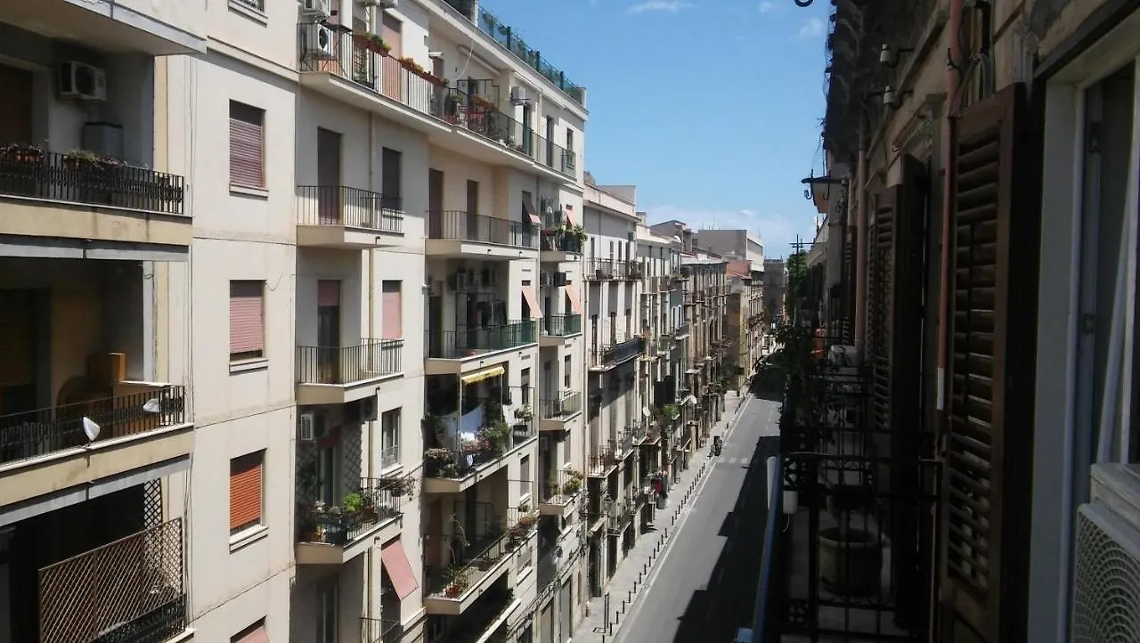 Vittorio Emanuele Appartamenti George Palermo Apartment